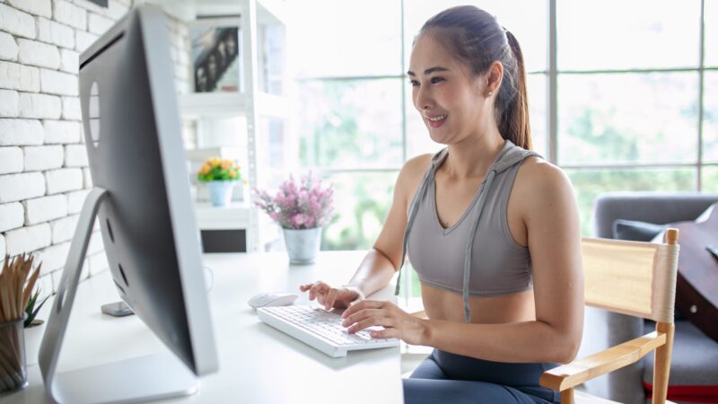 asian-girl-using-computer-at-her-home-2024-12-06-17-57-21-utc